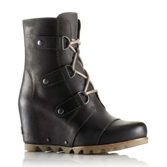 Sorel - Joan of Artic wedge II size 9.5 - Picture 3 of 9